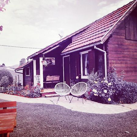 Wooden House Nela Near Plitvice Lakes Смолянац Экстерьер фото